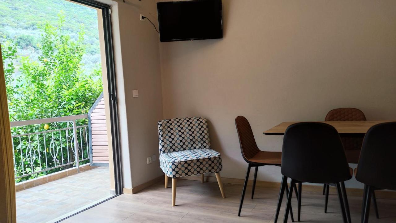 Vasileiou Apartments Καμένα Βούρλα Εξωτερικό φωτογραφία